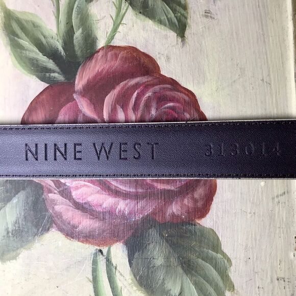 Nine West Faux Snakeskin Belt Silver Hardware Belt Sz M - Picture 7 of 8